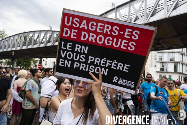 Marche des fiertés à Paris