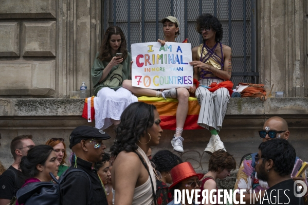 Marche des fiertés à Paris