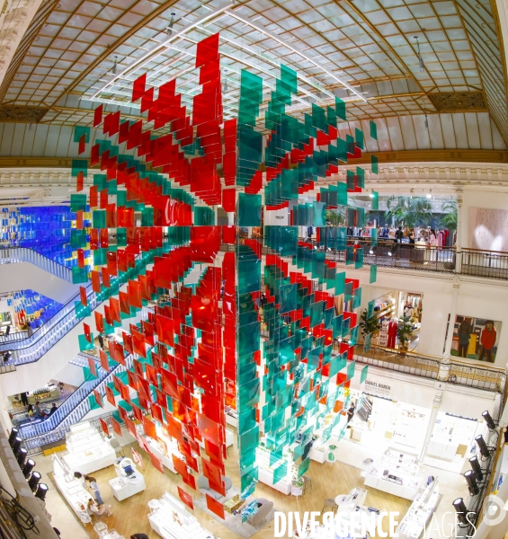 Aux beaux carres par daniel buren au bon marche