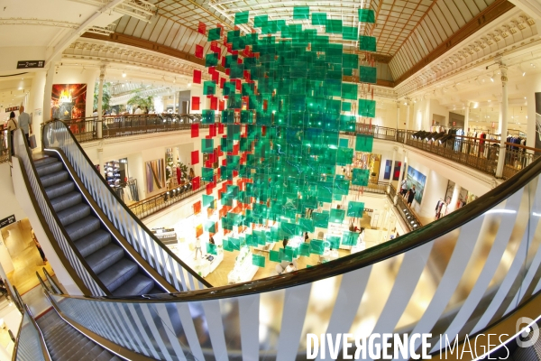 Aux beaux carres par daniel buren au bon marche