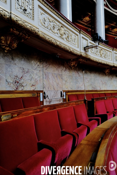 L Hemicycle vide de L Assemblée Nationale