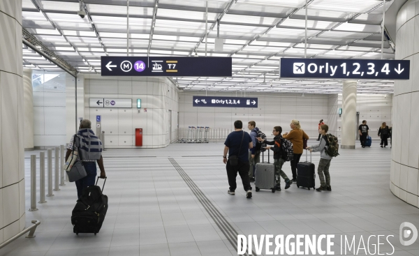 Aller a l aeroport d orly avec la ligne 14