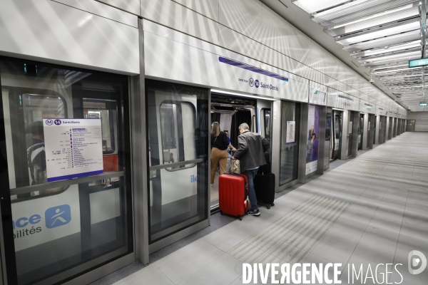 Aller a l aeroport d orly avec la ligne 14