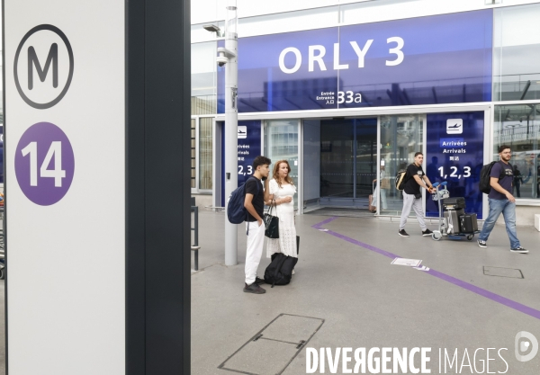 Aller a l aeroport d orly avec la ligne 14