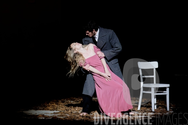 Barbe Bleue / Pina Bausch / Ballet de l Opéra national de paris