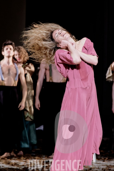 Barbe Bleue / Pina Bausch / Ballet de l Opéra national de paris
