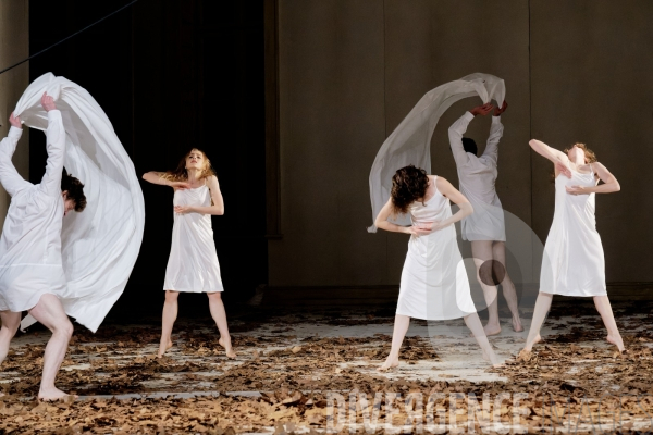 Barbe Bleue / Pina Bausch / Ballet de l Opéra national de paris