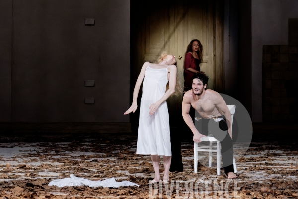 Barbe Bleue / Pina Bausch / Ballet de l Opéra national de paris