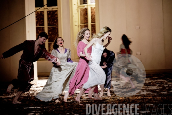 Barbe Bleue / Pina Bausch / Ballet de l Opéra national de paris