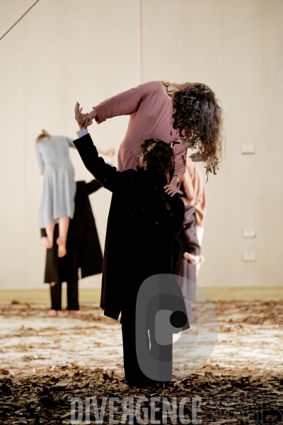 Barbe Bleue / Pina Bausch / Ballet de l Opéra national de paris