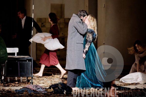 Barbe Bleue / Pina Bausch / Ballet de l Opéra national de paris
