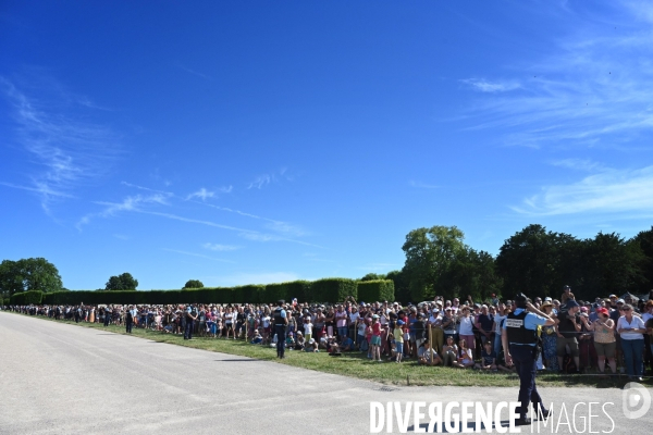 Passage de la flamme olympique par le chateau de Chambord