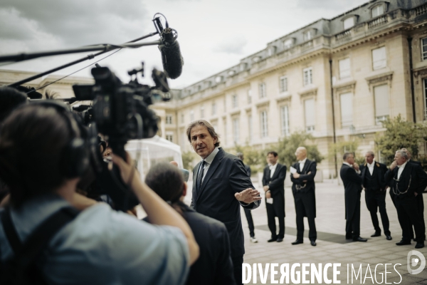 Accueil des députés à l’assemblée nationale