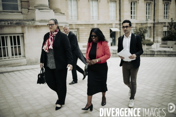 Accueil des députés à l’assemblée nationale