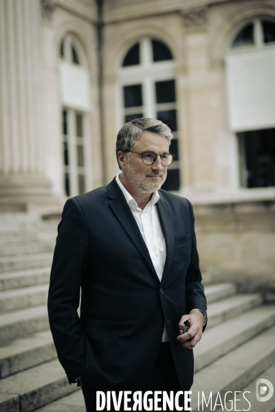 Accueil des députés à l’assemblée nationale