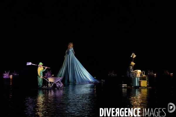 Spectacle  Le voyage extraordinaire  d Ilotopie à Fos-sur-Mer