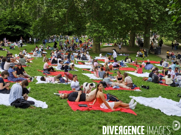 Autour du Parcours de la flamme Olympique à Paris