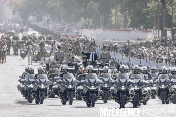 Défilé du 14 juillet sur l’avenue Foch.