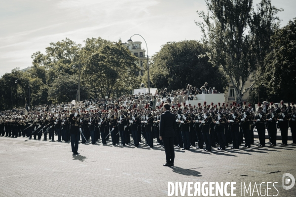 Défilé du 14 juillet sur l’avenue Foch.