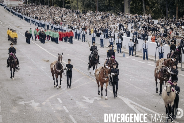 Défilé du 14 juillet sur l’avenue Foch.