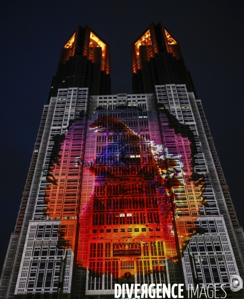 Tokyo night&light projection sur la mairie de tokyo