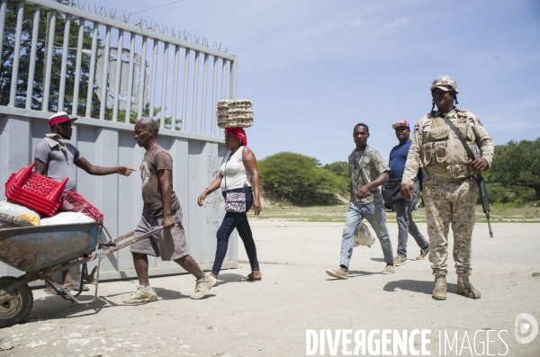 Frontiere de belladere, entre haiti et la republique dominicaine.