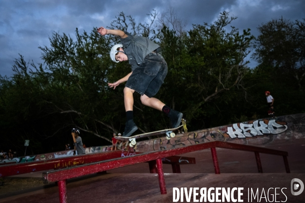 La Reunion : Stage Public Team Skateboard France groupe Junior (12-16 ans)