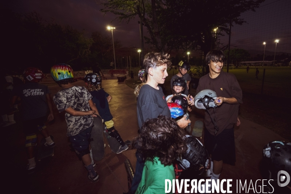 La Reunion : Stage Public Team Skateboard France groupe Junior (12-16 ans)