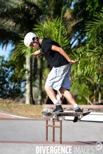 La Reunion : Stage Public Team Skateboard France groupe Junior (12-16 ans)