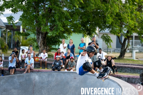 La Reunion : Stage Public Team Skateboard France groupe Junior (12-16 ans)