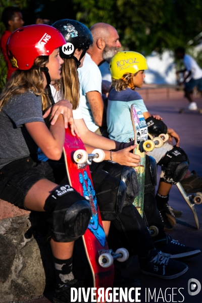 La Reunion : Stage Public Team Skateboard France groupe Junior (12-16 ans)