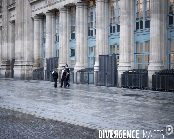 JO, 2024, ronde de police sur le parvis de la gare du Nord 