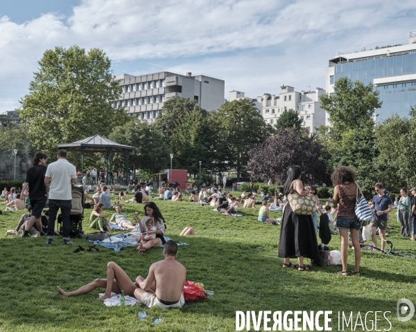 Paris été 2024 le canal Saint-Martin
