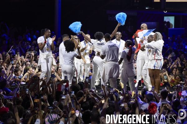 Celebration des judokas medaillés  au Club France