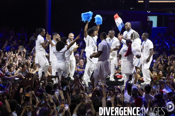 Celebration des judokas medaillés  au Club France