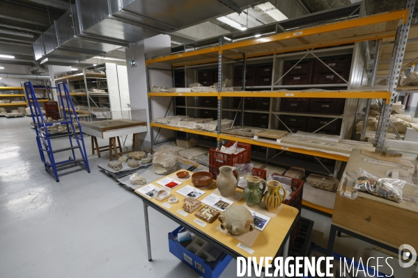 Les reserves du pole archeologique de la ville de paris