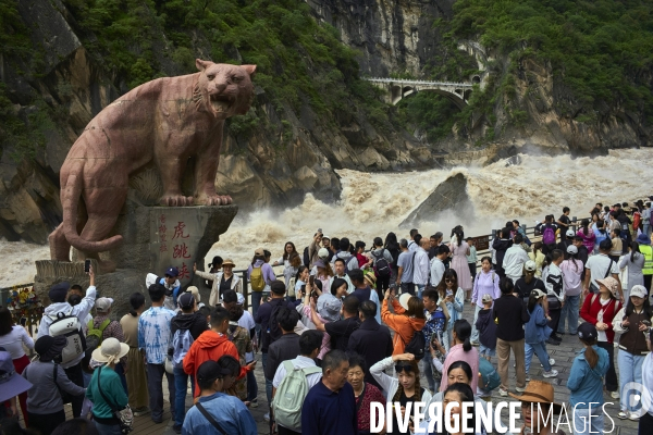 Lijiang, capitale du peuple Naxi et du surtourisme en Chine.
