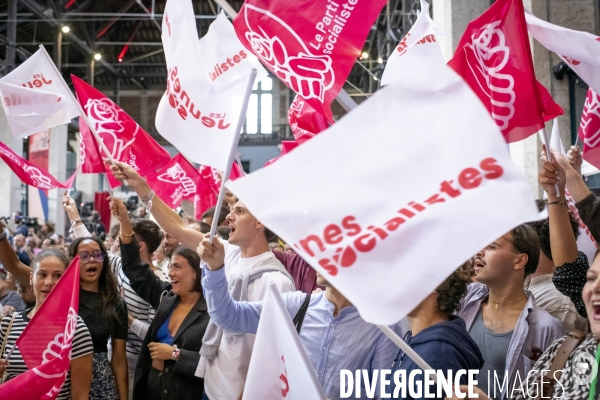 Meeting du NFP au Campus d été du PS