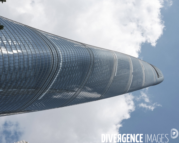 Shanghai tower,  dans le quartier financier de Lujiazui, Pudong