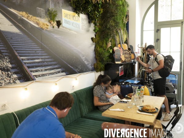 Train Inc Café