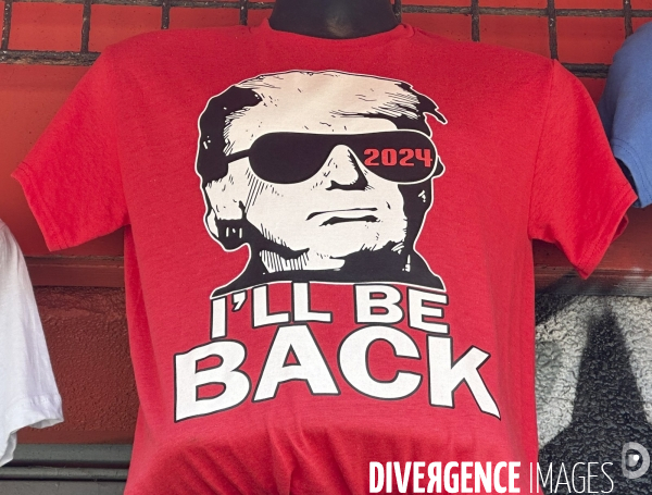 Tee-shirts donald trump apres la tentative d assassinat