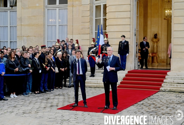 Passation de pouvoir entre Gabriel Attal et Michel Barnier