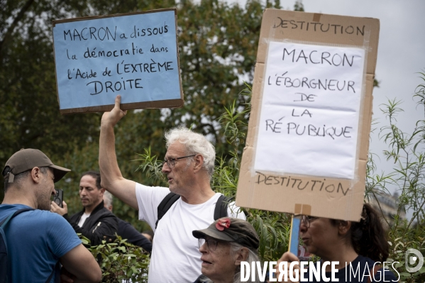 Marche contre le coup de force de Macron
