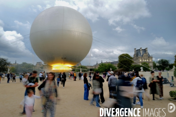 Vasque olympique dans le jardin des Tuileries