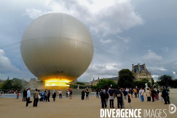 Vasque olympique dans le jardin des Tuileries