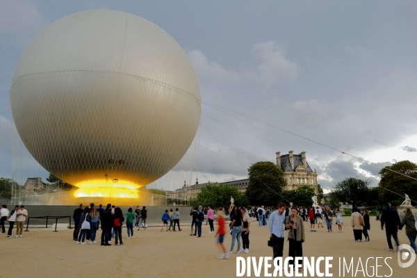 Vasque olympique dans le jardin des Tuileries