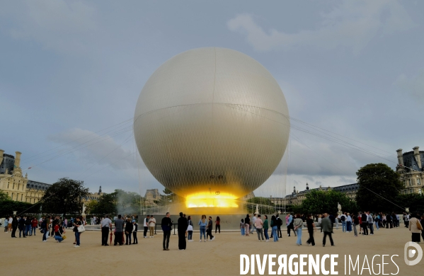 Vasque olympique dans le jardin des Tuileries