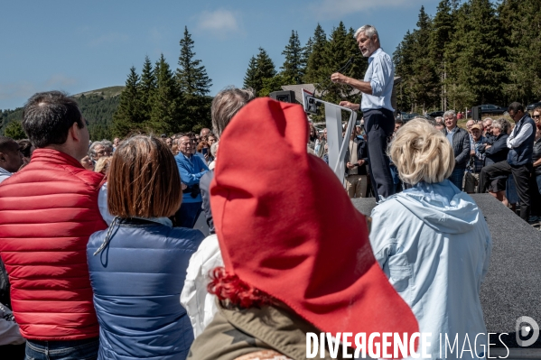 Laurent Wauquiez : montée du Mont Mézenc.