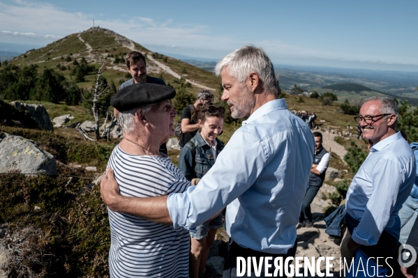 Laurent Wauquiez : montée du Mont Mézenc.