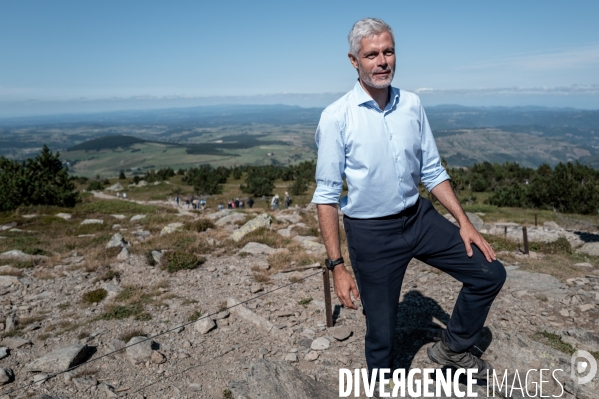 Laurent Wauquiez : montée du Mont Mézenc.